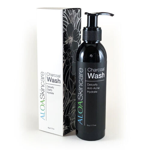 Activated Charcoal Face Wash With Green Tea & Vitamin C