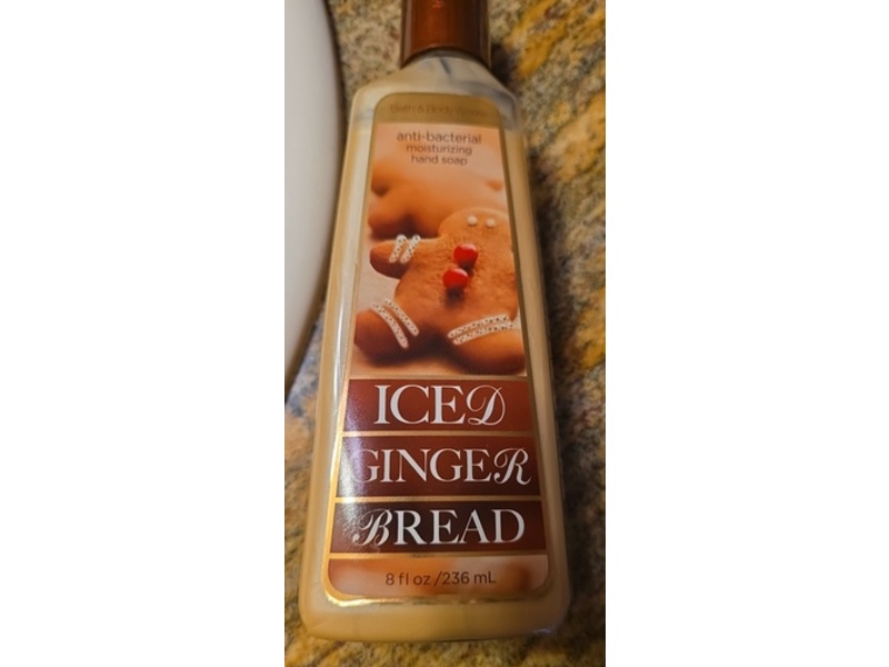 Bath & Body Works Antibacterial Moisturizing Hand Soap, Iced Ginger Bread, 8 fl oz/236 mL