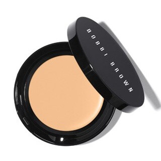 Long-Wear Even Finish Compact Foundation