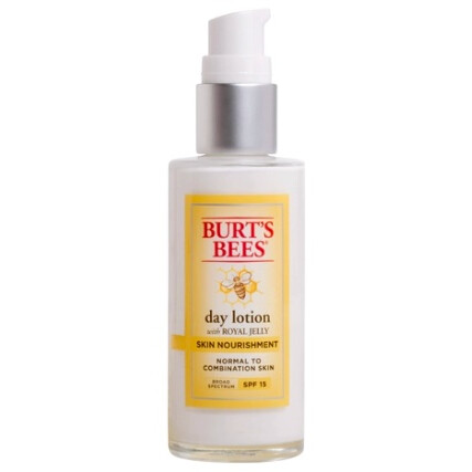 Skin Nourishment Day Lotion With SPF 15
