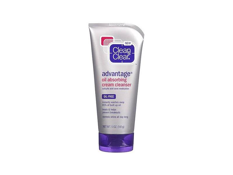 Clean & Clear Advantage® Oil Absorbing Cream Cleanser, 5oz