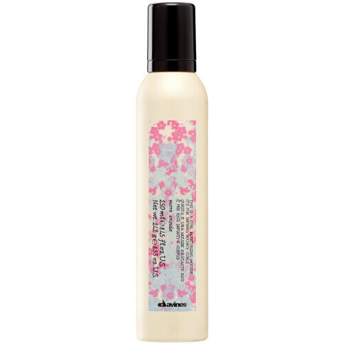 This Is A Curl Moisturizing Mousse