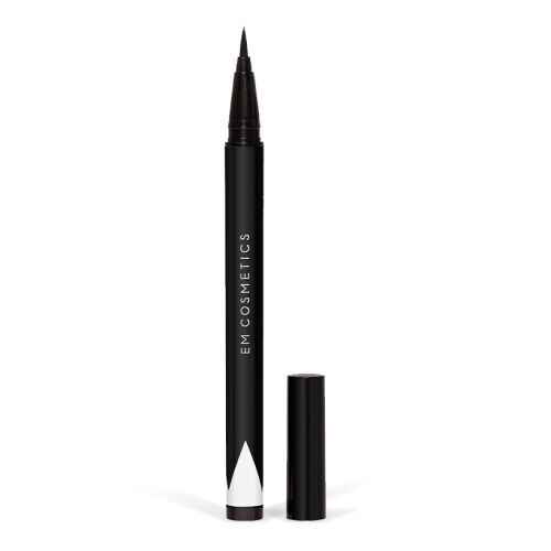 Felt Tip Illustrative Eyeliner