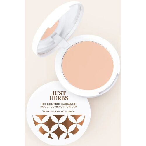 Oil Control Radiance Boost Compact Powder With Sandalwood & Rice Starch