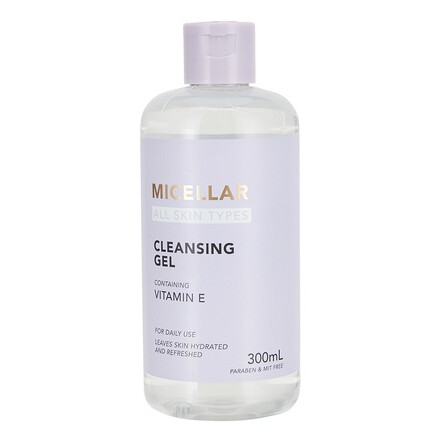 Micellar Cleansing Gel With Vitamin E