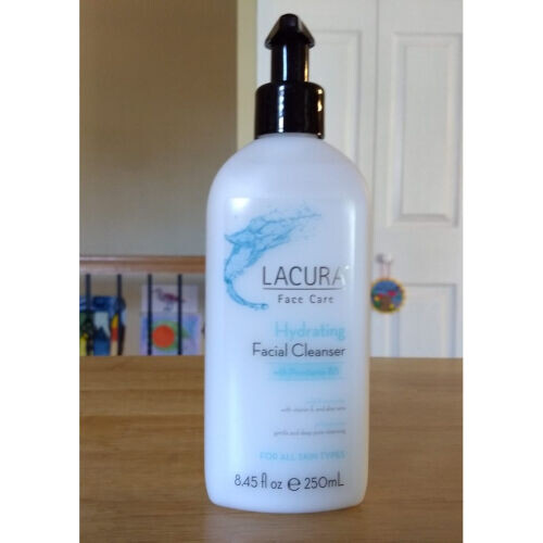 Hydrating Facial Cleanser With Provitamin B5