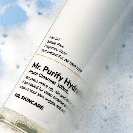Mr. Purifying Hydrating Foam Cleanser