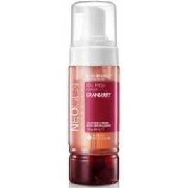 Cranberry Real Fresh Foam Cleanser
