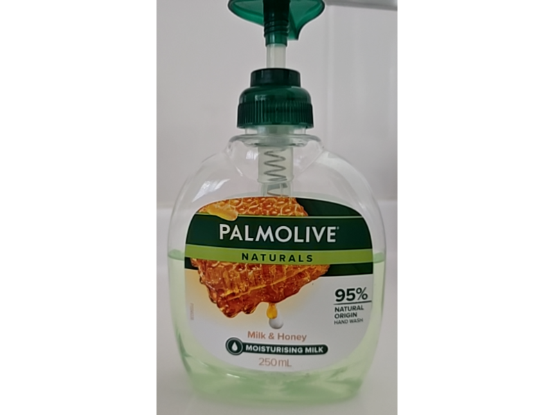 Palmolive Naturals Refreshing Hand Wash Milk and Honey 250mL