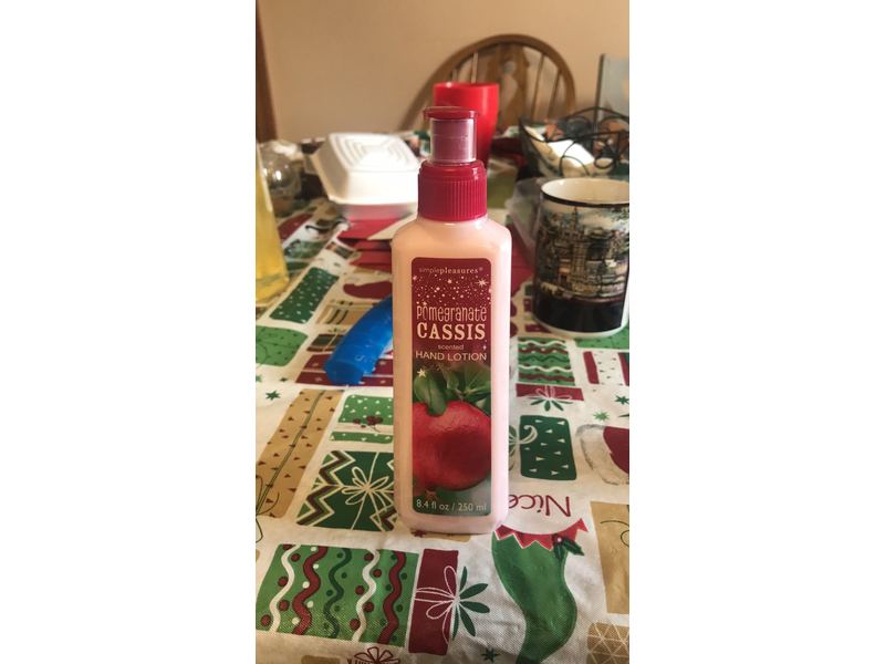 Simple Pleasures Pomegranate Cassis Hand Lotion, 8.4 fl oz