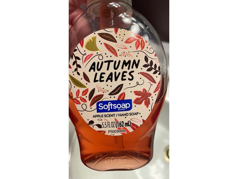 Softsoap Autumn Leaves Hand Soap, Apple Scent, 5.5 fl oz/162 mL