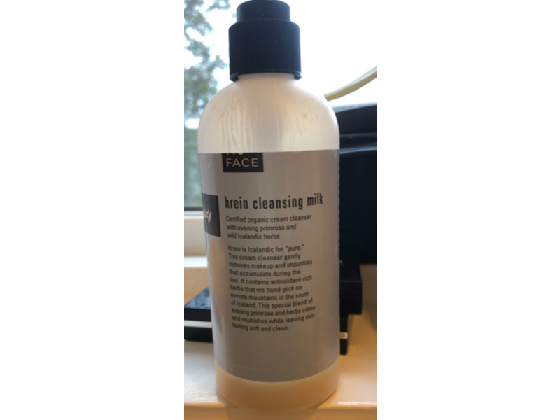 Soley Hrein Cleansing Milk, 250 mL