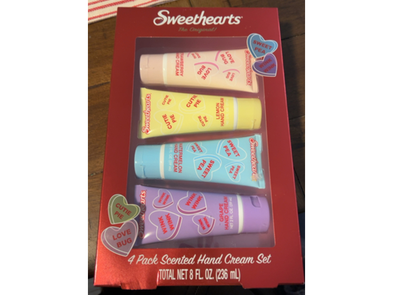 Sweet Hearts Scented Hand Cream Set, Pack Of 4