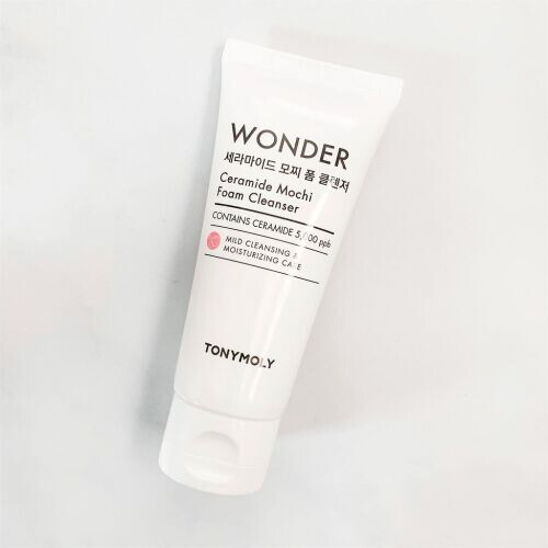 Wonder Ceramide Mochi Cleanser