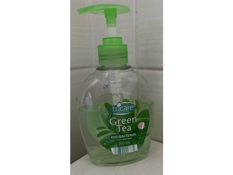 Tricare Green Tea Antibacterial Liquid Hand Wash, 250 mL