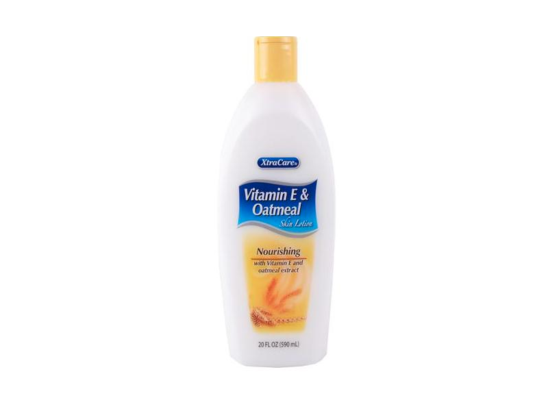 Xtracare Vitamin E & Oatmeal Skin Lotion, Nourishing, 20 fl oz/590 mL